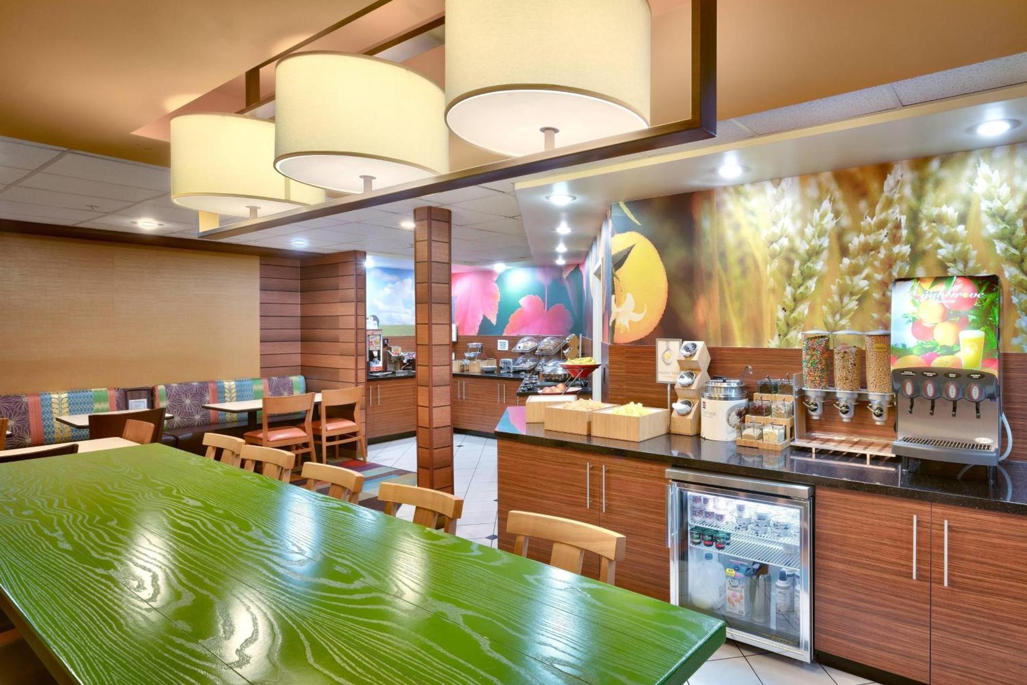 Fairfield Inn By Marriott Прово Экстерьер фото
