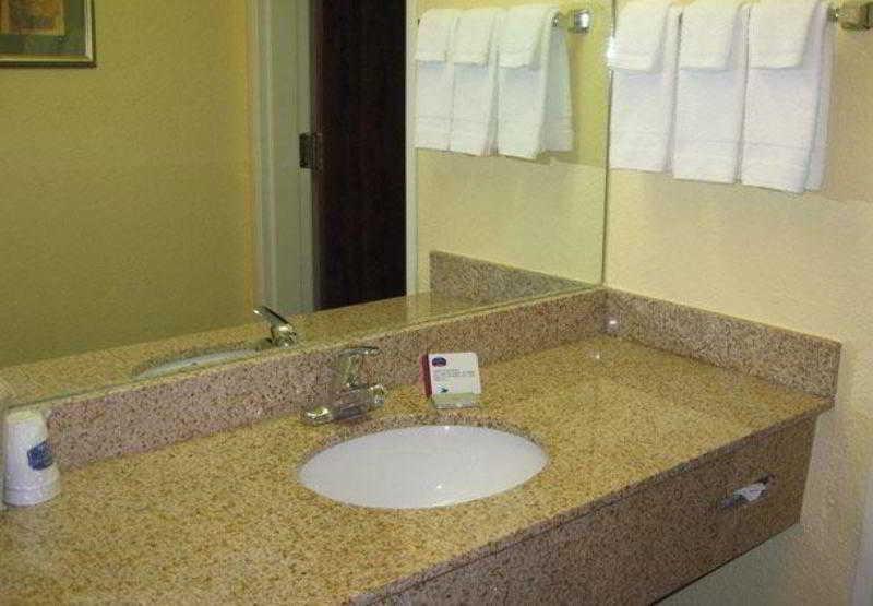 Fairfield Inn By Marriott Прово Номер фото